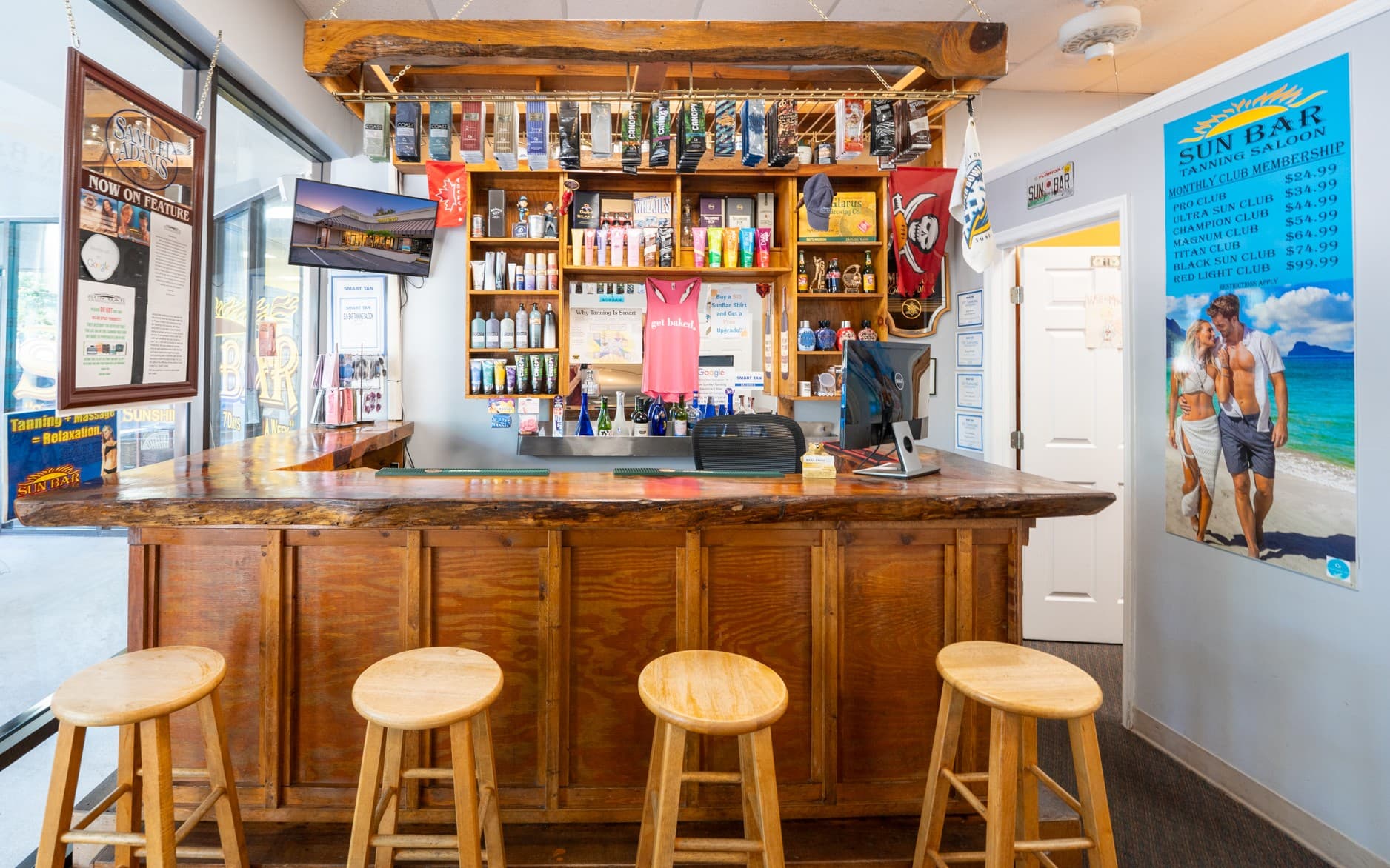 The Sun Bar front counter at Sun Bar Tanning Saloon in Brandon, FL